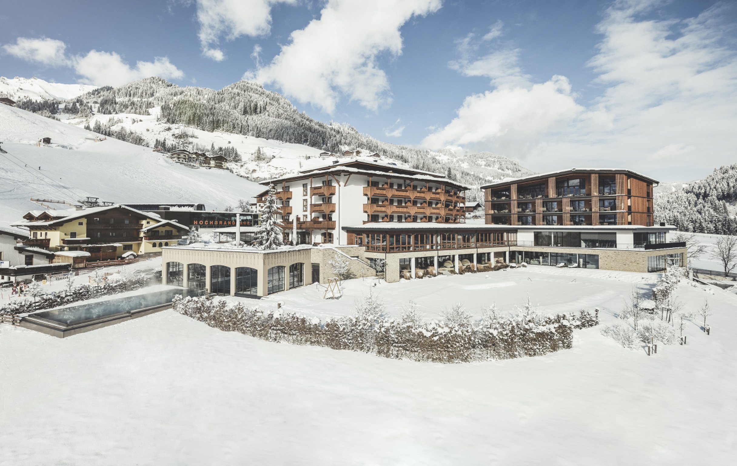 Winterurlaub Wandern & Wellness: Hotel Nesslerhof Großarl, Österreich, wunderschöne Zimmer, Ski in den Bergen, traumhafter Wellnessbereich