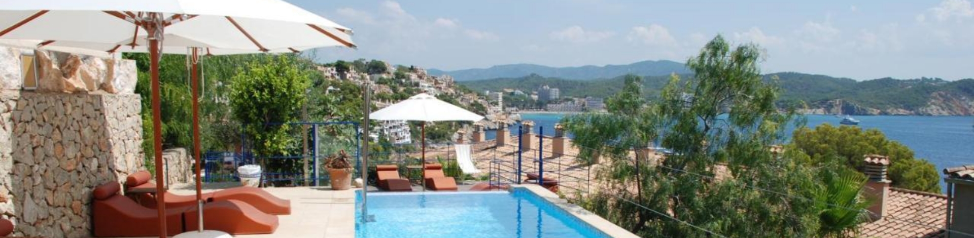 Blick über die Bucht aus dem Hotel Petit Cala Fornell auf Mallorca