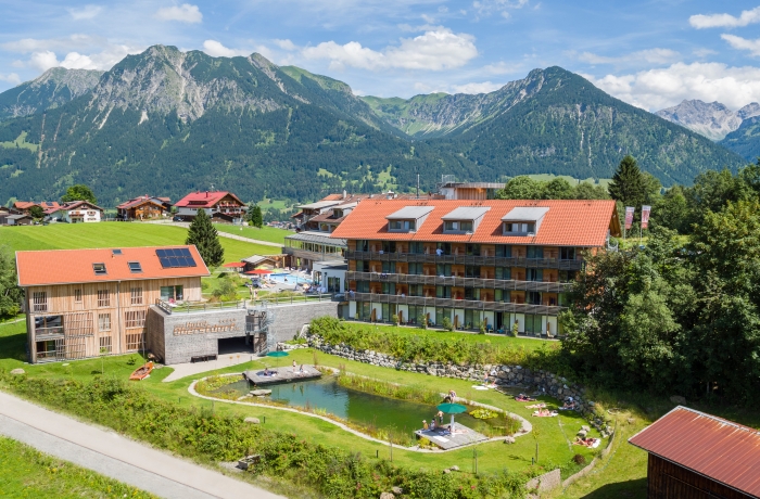 Hotel Oberstdorf im Allgäu: Bergurlaub, Wellness und Genuss in lockerer Atmosphäre