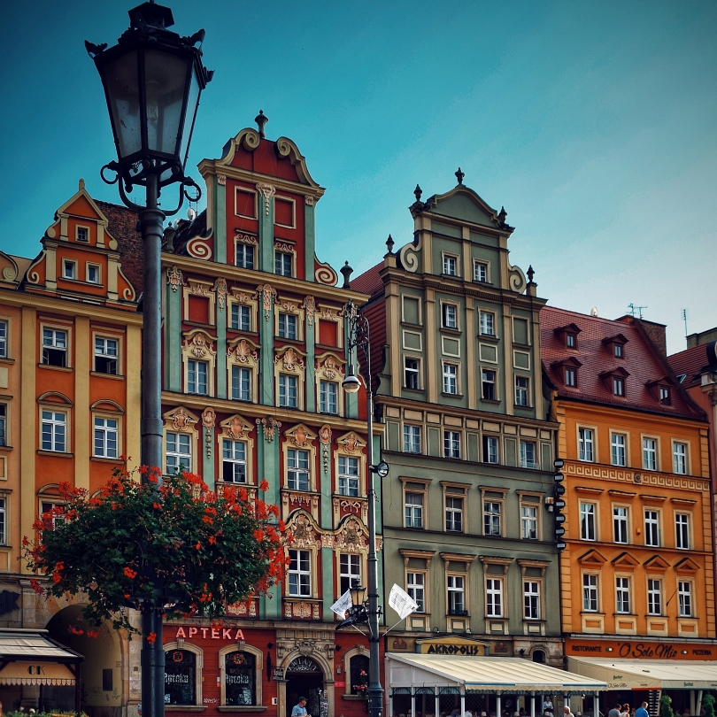Blick auf die bunte Altstadt von Breslau, die auch zu Polens Geheimtipps gehört
