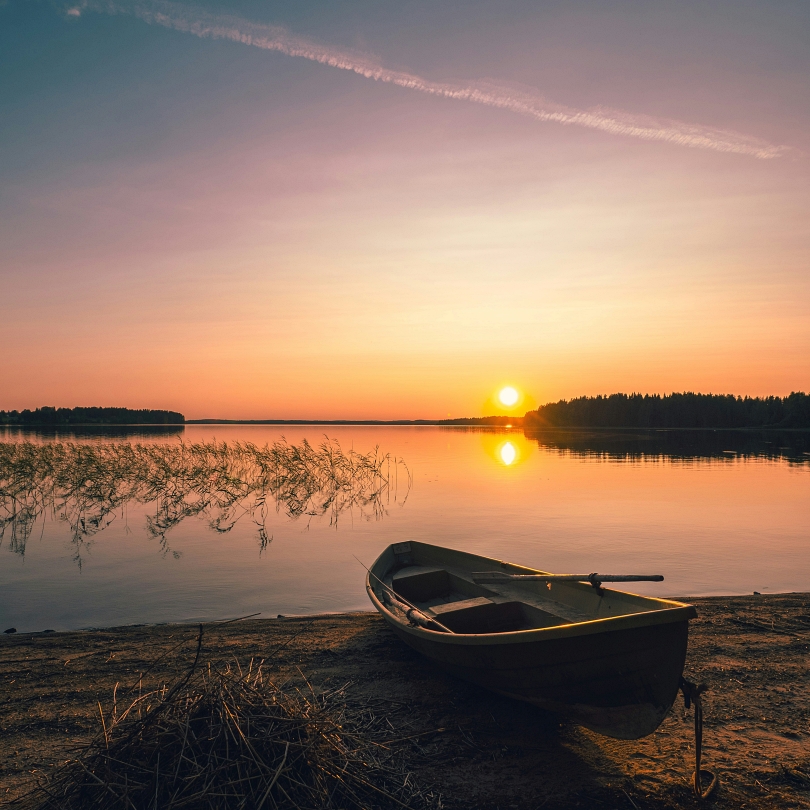 Geheimtipp Finnland - hier gibt es wundervolle Seen und Sonnenuntergänge, zu entdeckem im escapio magazine