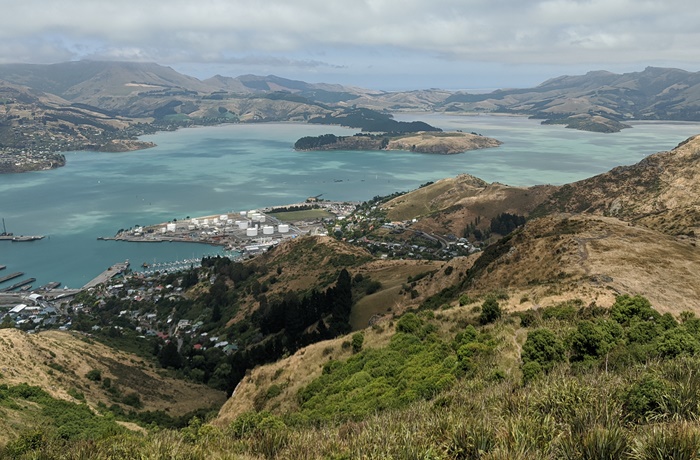 Hoch oben über Wellington, Neuseeland. Ein Geheimtipp: Mit der Gondel rauffahren und Energie sparen