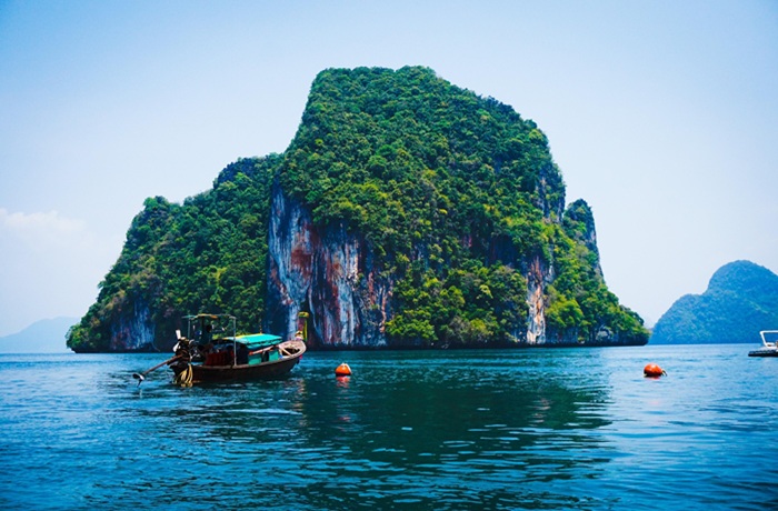 Hong Kong Insel mit Boot