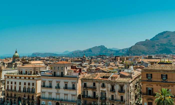 Sizilien-Geheimtipp: Aussicht auf die Stadtkulisse von Palermo.